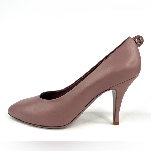 Salvatore Ferragamo Judy Cinder Rose Gancini Logo Pumps Size 6.5 - Picture 8 of 11